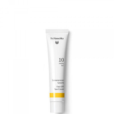 Dr. Hauschka Arcápoló napozókrém SPF 10